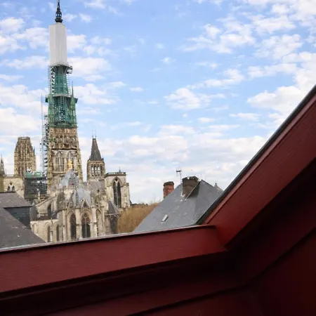 Апартаменти Vue Cathedrale & Bain Au Coeur De